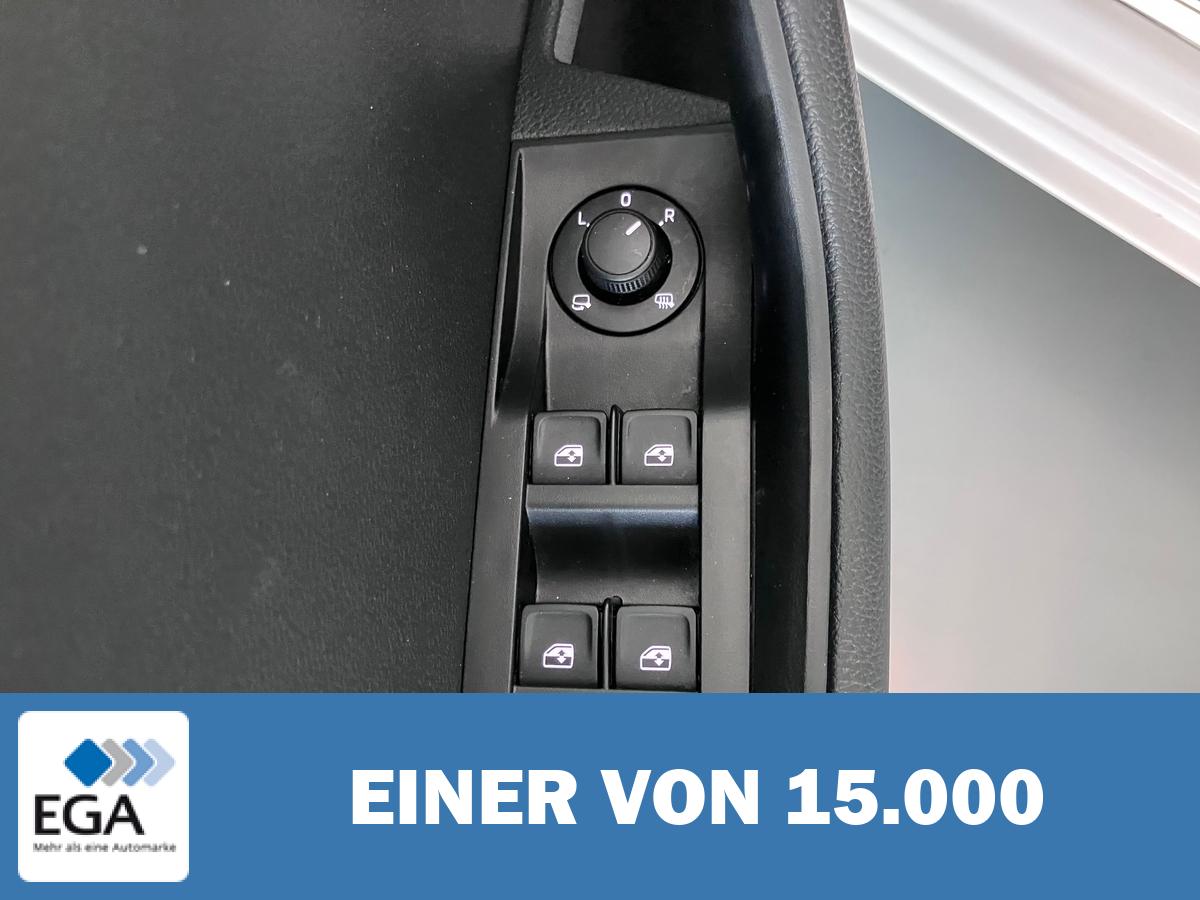 Skoda Superb Combi 1.5 TSI Ambition Automatik - Navi/ Xenon/ PDC