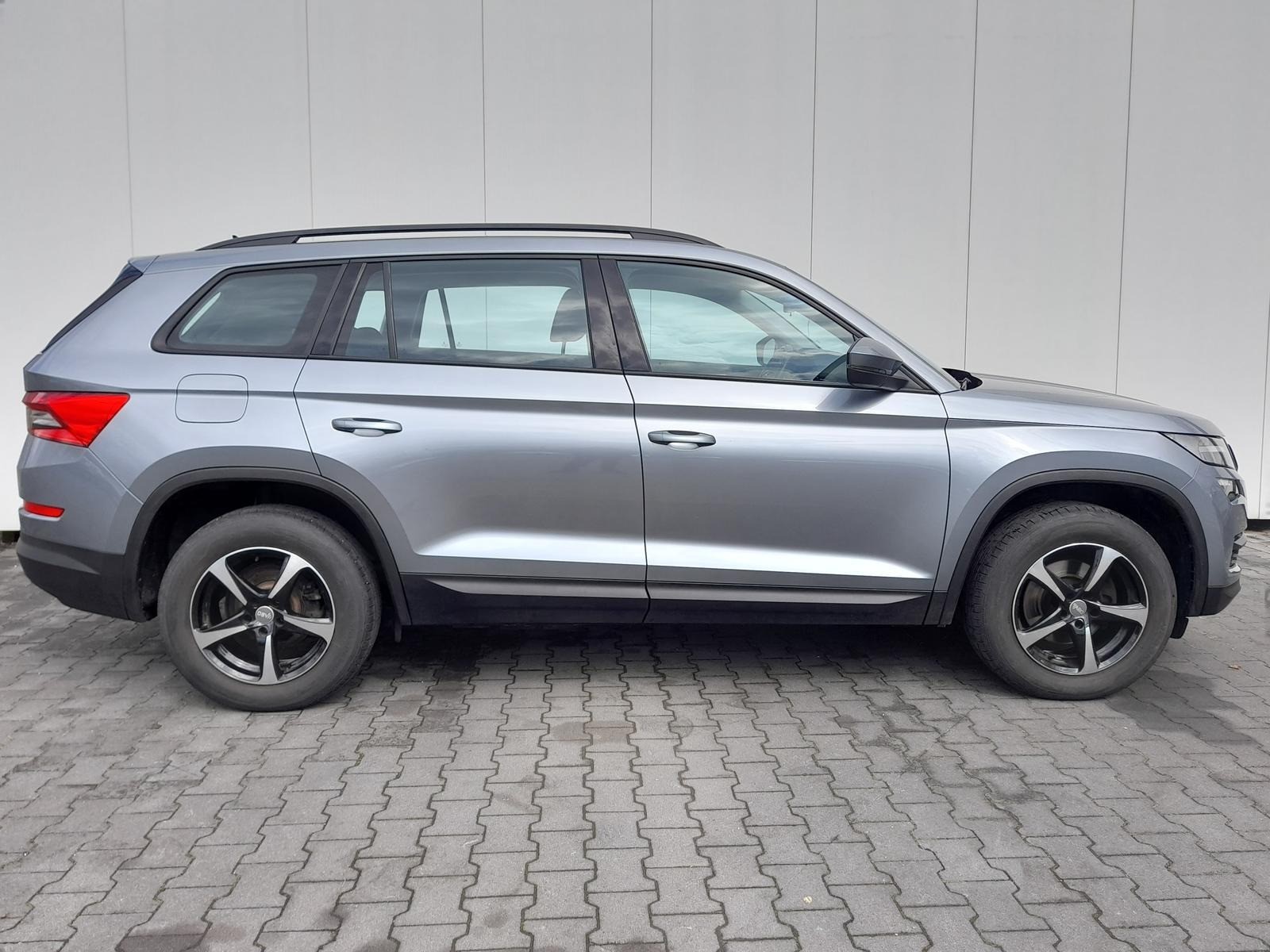Skoda Kodiaq 1.5 TSI Active SHZ~AHK~PDC~NAVI/APP~ALU