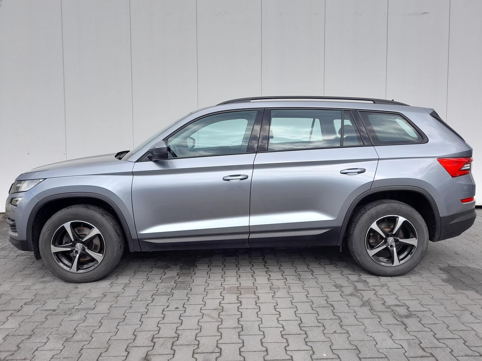 Skoda Kodiaq 1.5 TSI Active SHZ~AHK~PDC~NAVI/APP~ALU