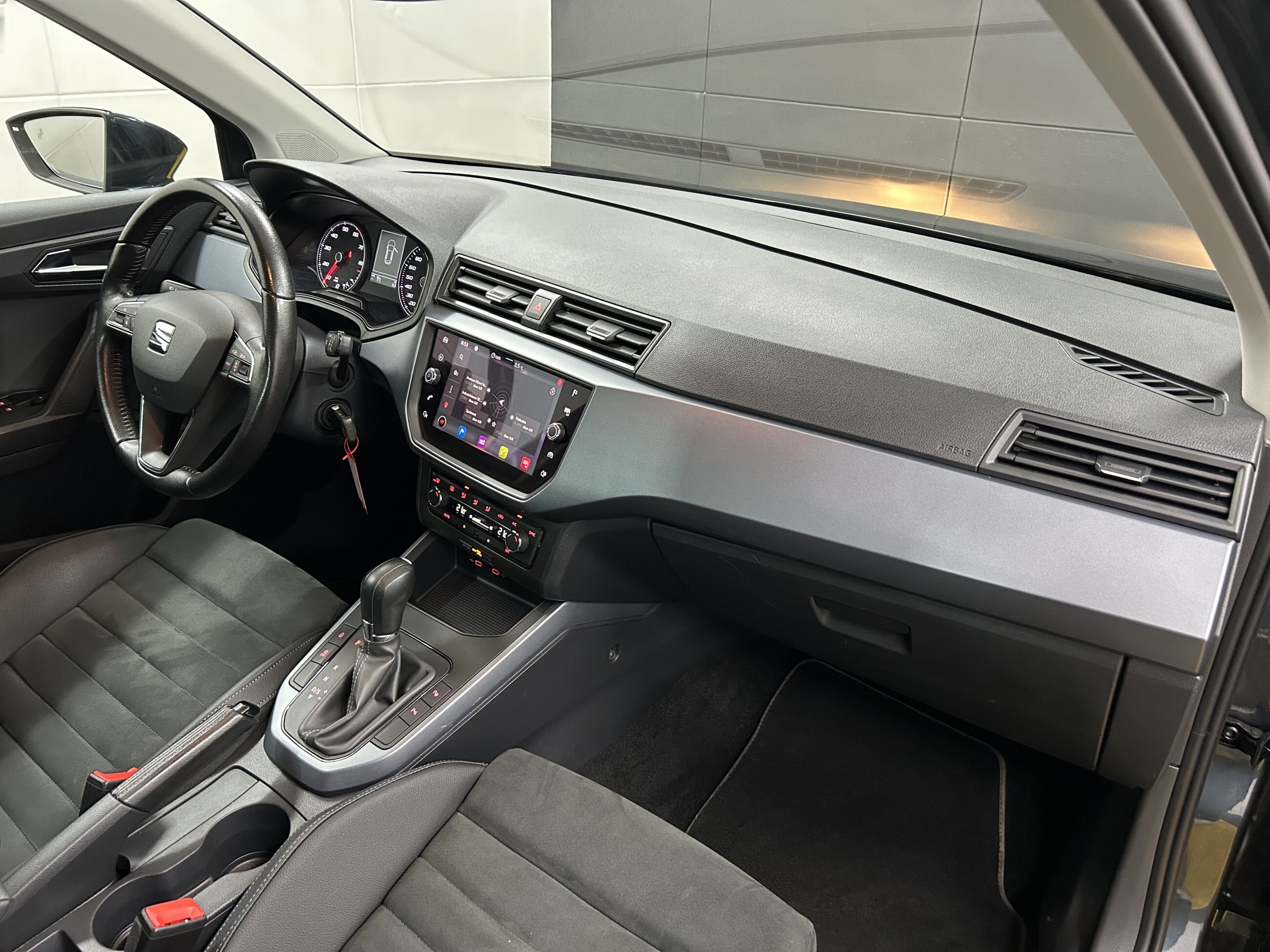 Seat Arona Style DSG+ACC+Kamera+Navi+Carplay+DAB+
