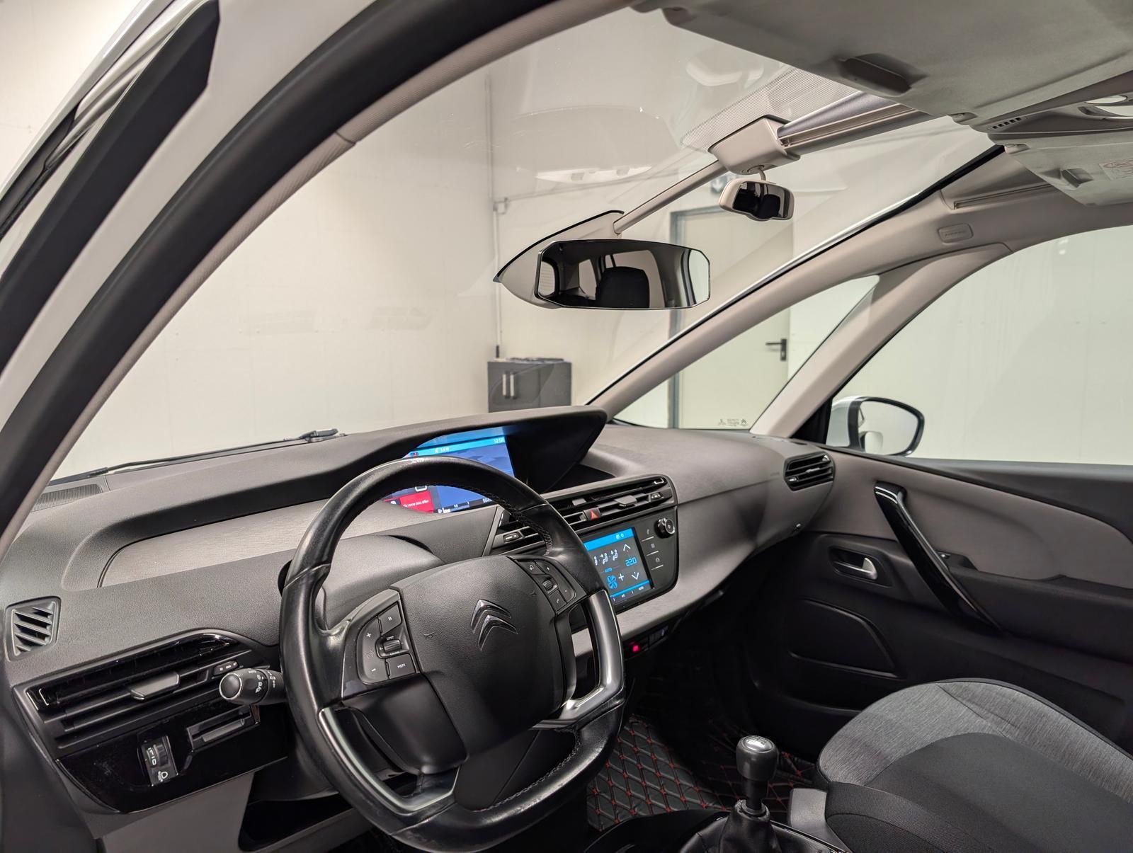 Citroën Grand C4 Picasso / SpaceTourer Navi/Carplay/Tempom./AHK/PDC/LM