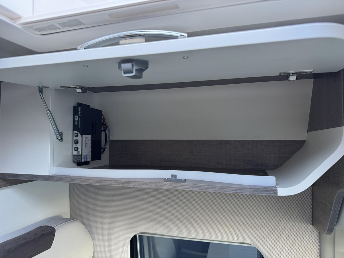 Mooveo Van 54 DB Solar+Sat TV+Markise+Kamera