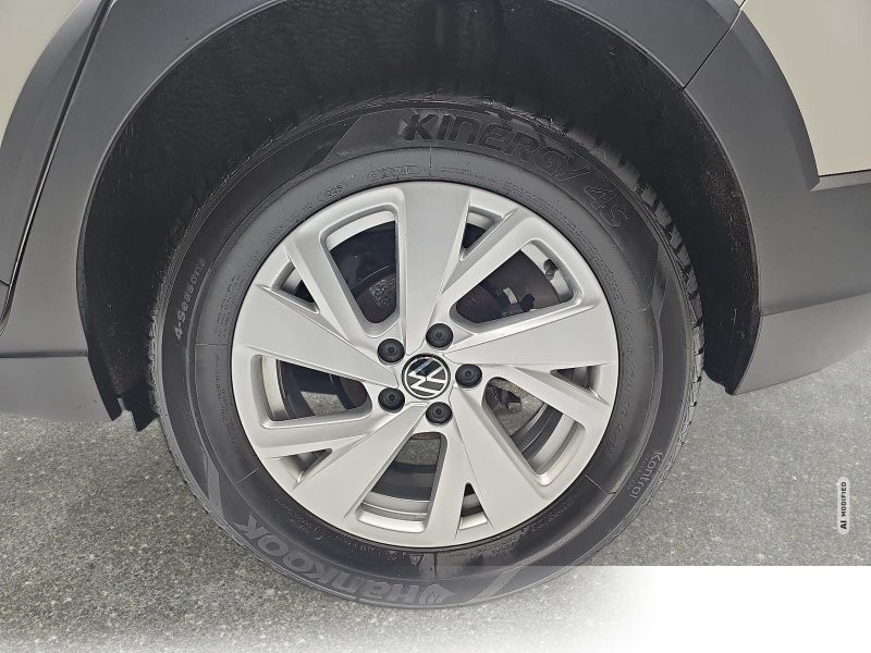 Volkswagen Taigo 1.0 TSI DSG Life Navi LED ACC Sitzheizung PDC Kamera LM16