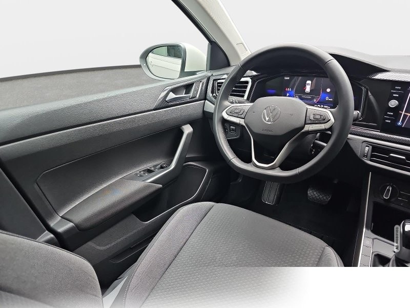 Volkswagen Taigo 1.0 TSI DSG Life Navi LED ACC Sitzheizung PDC Kamera LM16