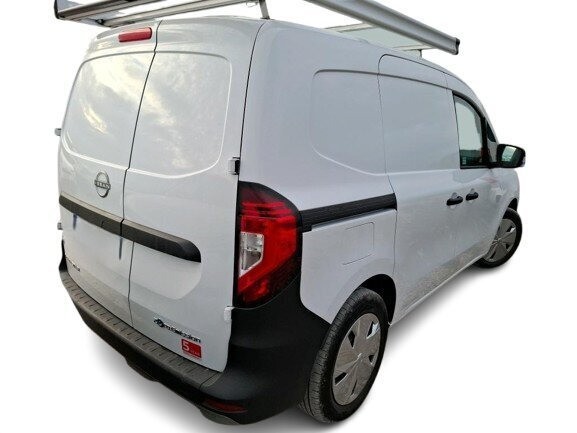 Nissan Townstar EV Accenta 45 kWh L1 PDC Dachgepäckträger