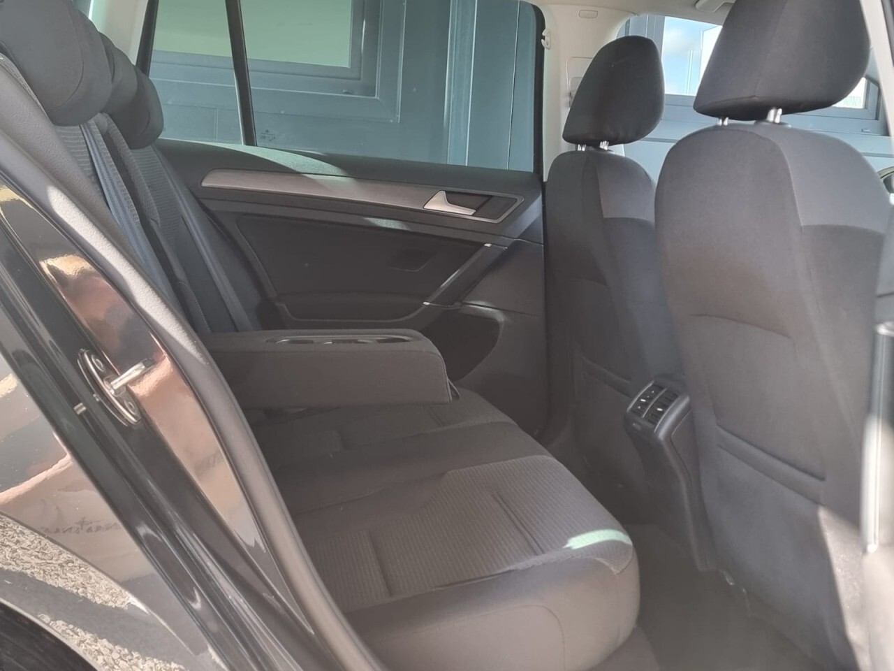 Volkswagen Golf Golf 7 Variant 1.5 TSI DSG,LED,NAVI,ACC,TÜV NEU
