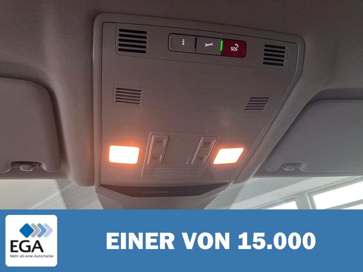 Volkswagen T-Roc 1.5 TSI Style Automatik - Navi/ Sitzh./ Kamera/CarPlay