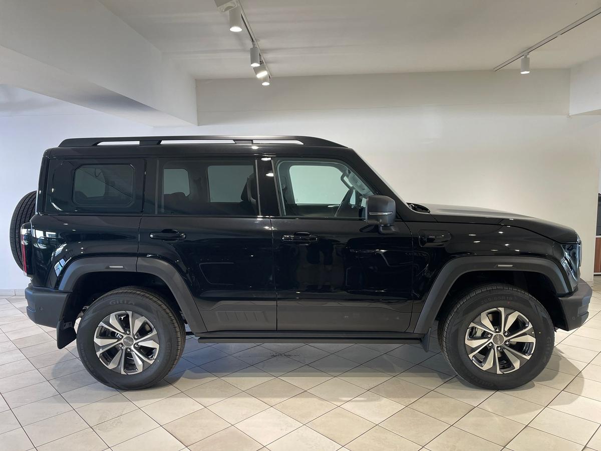 BAIC BJ40 Pro Black 2.0T 4WD PANO Leder Lagerfahrzeug