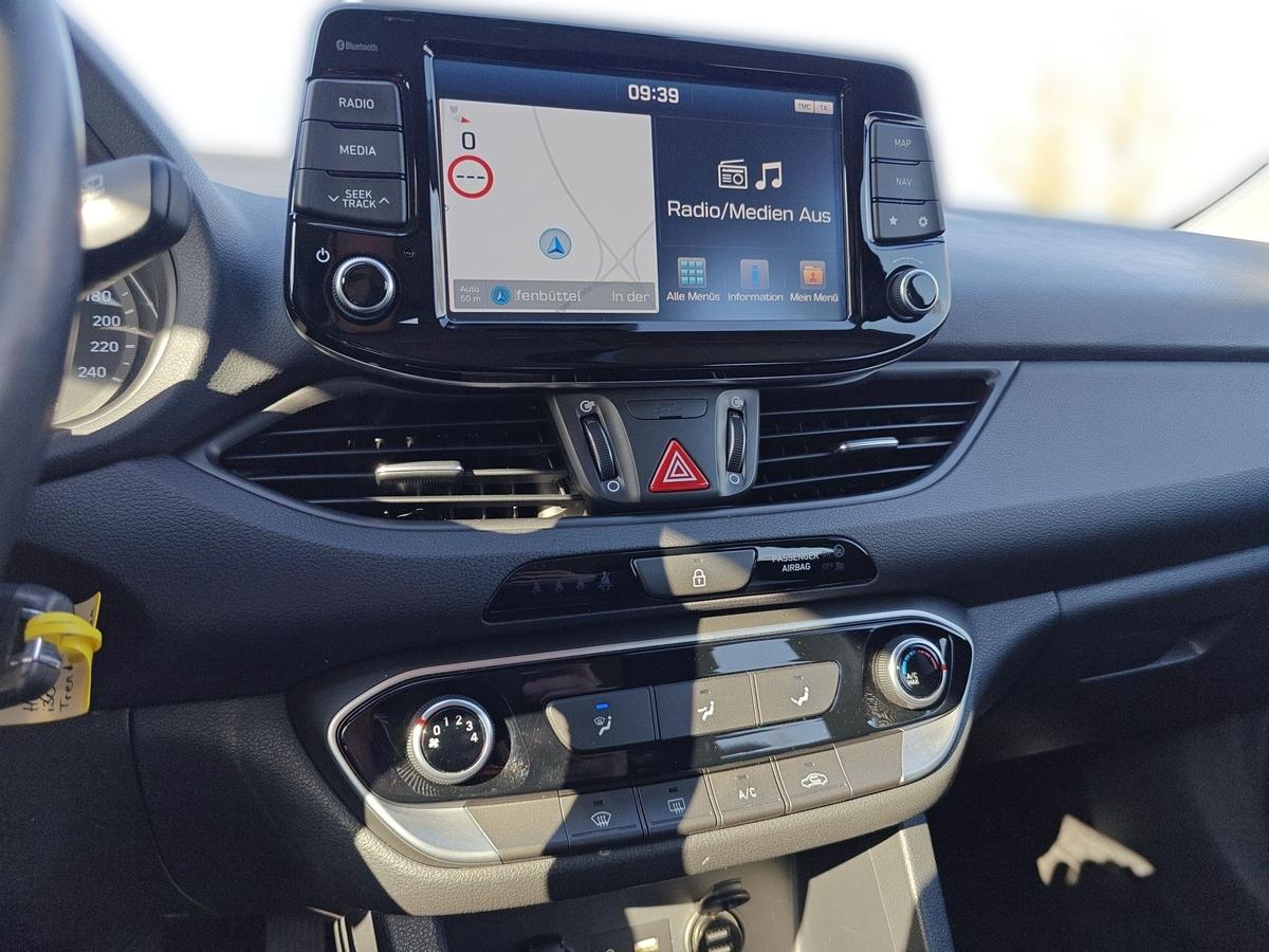 Hyundai i30 1.4 Turbo Trend Navi DAB Kamera App