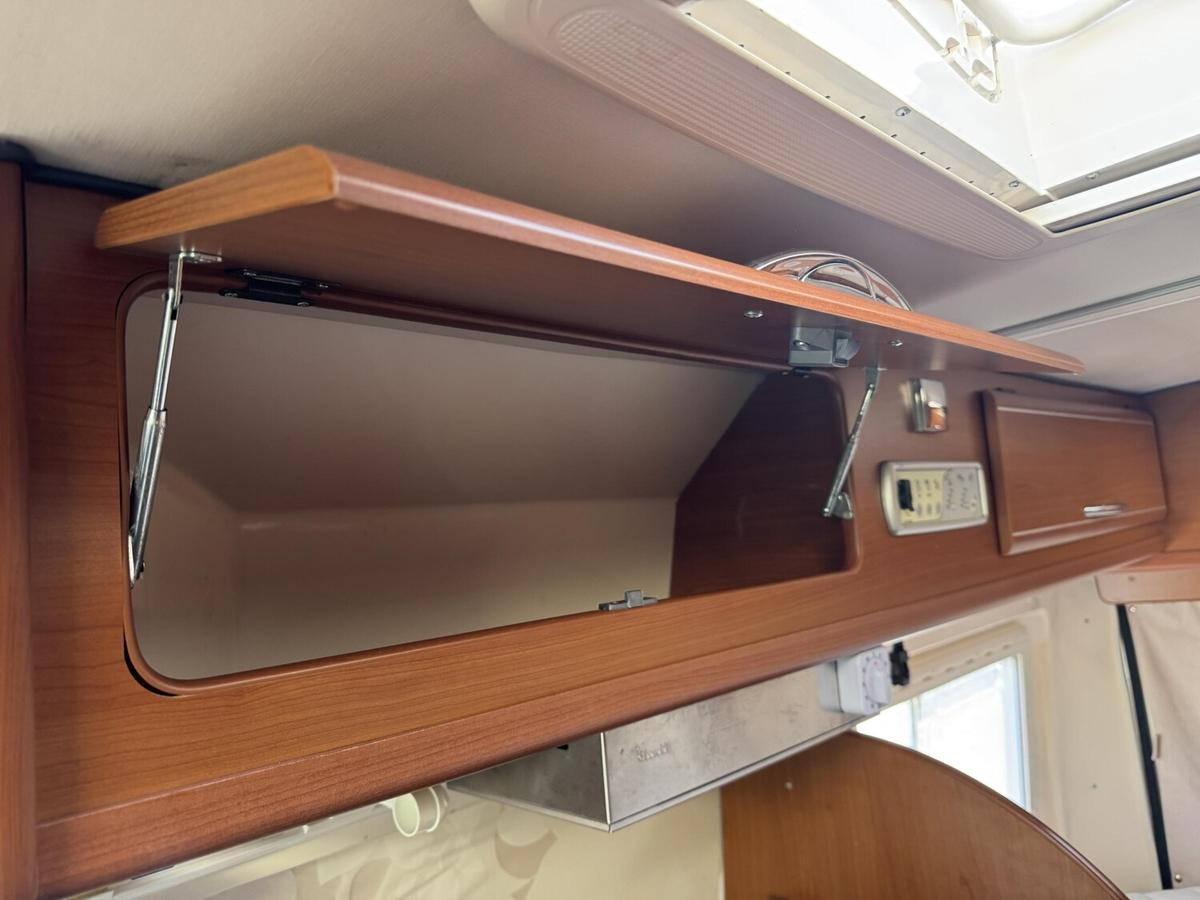 Karmann Dexter 600 Solar+Wechselr+Markise+Sat TV+AHK