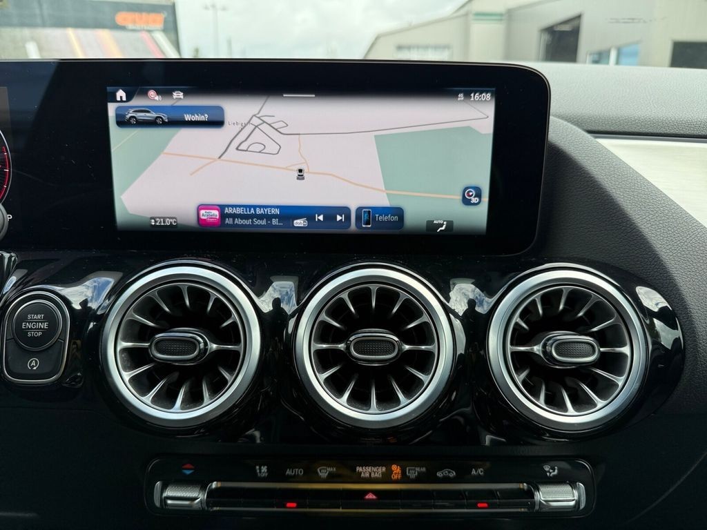 Mercedes-Benz GLA 200 Line Advanced Plus LED+MBUX-NAVI-PREMIUM