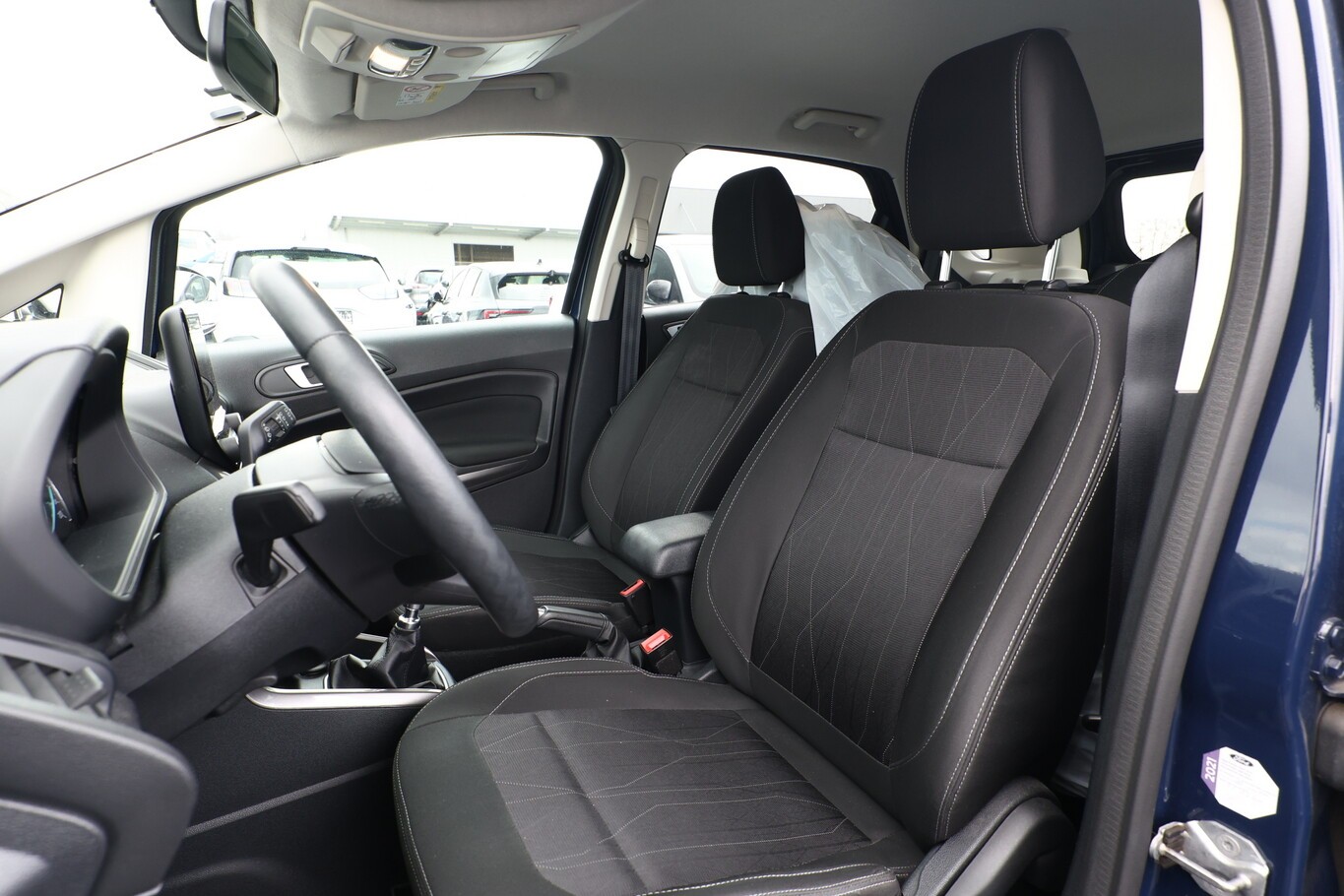 Ford EcoSport 1.0 EcoBoost 100 Cool&Connect Nav SHZ a