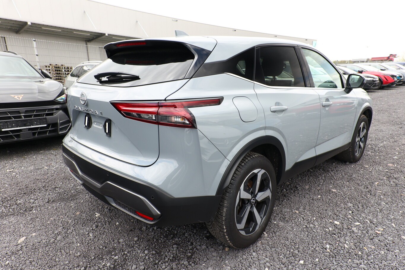 Nissan Qashqai 1.3 DIG-T 140 N-Connecta  LED Nav eHk