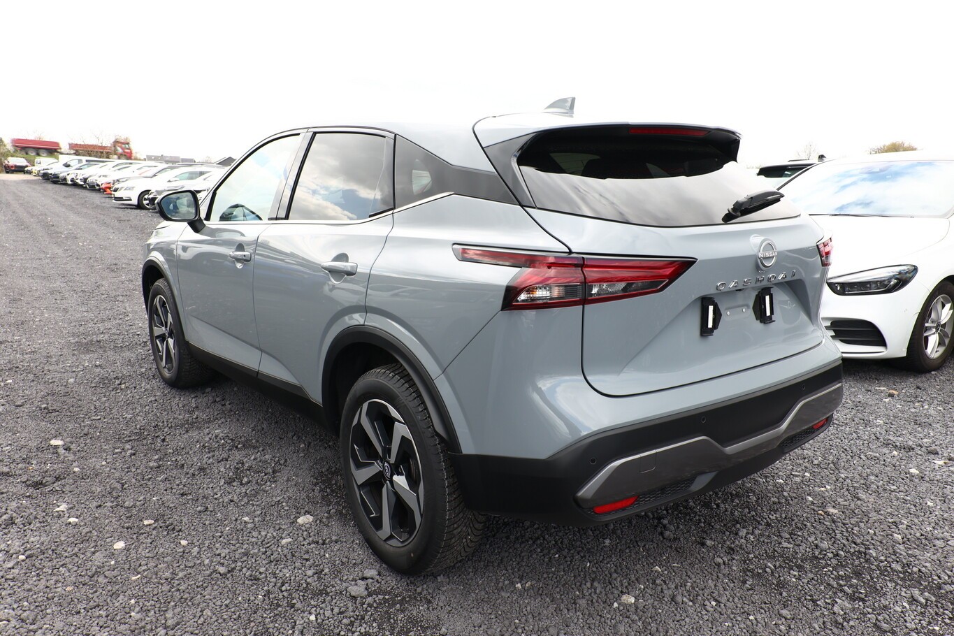 Nissan Qashqai 1.3 DIG-T 140 N-Connecta  LED Nav eHk