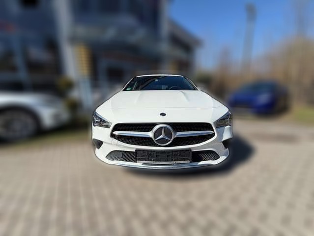 Mercedes-Benz CLA 180 LED HIGH PERFORMANCE 