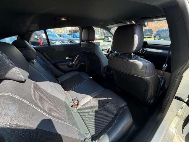 Mercedes-Benz CLA 180 LED HIGH PERFORMANCE 