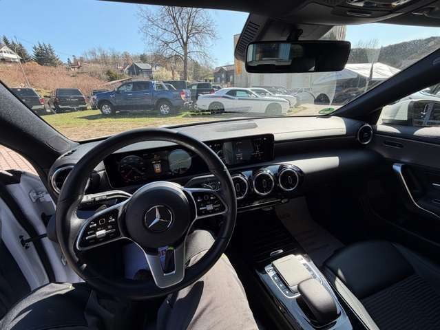 Mercedes-Benz CLA 180 LED HIGH PERFORMANCE 
