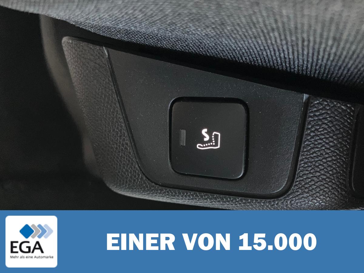 Peugeot 3008 Hybrid 225 GT Automatik - AHK/ Navi/ Sitzh.