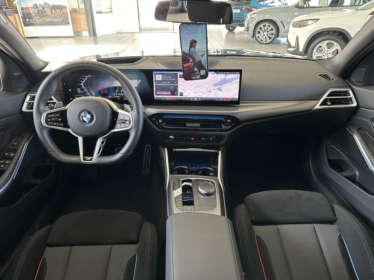 BMW 318i M Sport AHK HUD 360° Kamera Alcantara LED 