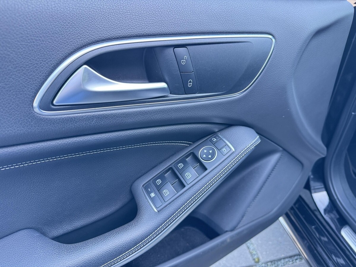 Mercedes-Benz A 160 Score+LED+SHZ+Navi+Park-Assistent