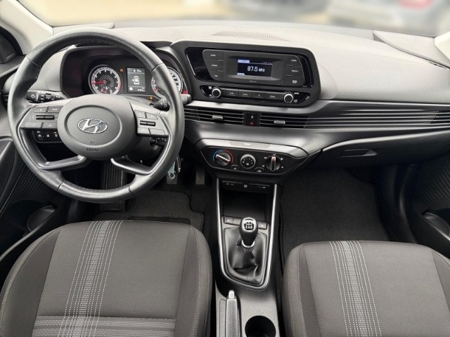 Hyundai i20 1.2 Select +KLIMA+PDC+SHZ+RADIO+TEMPOMAT+UVM+