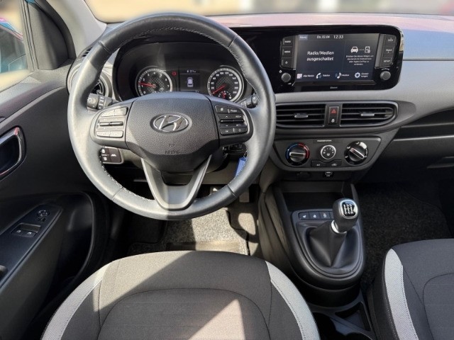 Hyundai i10 1.0 Trend +CARPLAY+KLIMA+SHZ+PDC+RADIO+UVM+