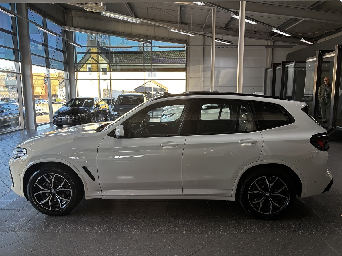 BMW X3  xDrive 20i M Sport LED LC-Prof. Pano AHK