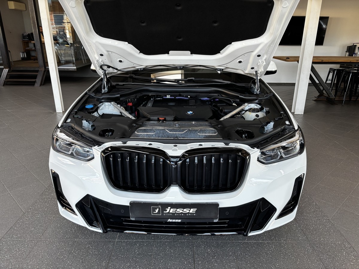 BMW X3  xDrive 20i M Sport LED LC-Prof. Pano AHK