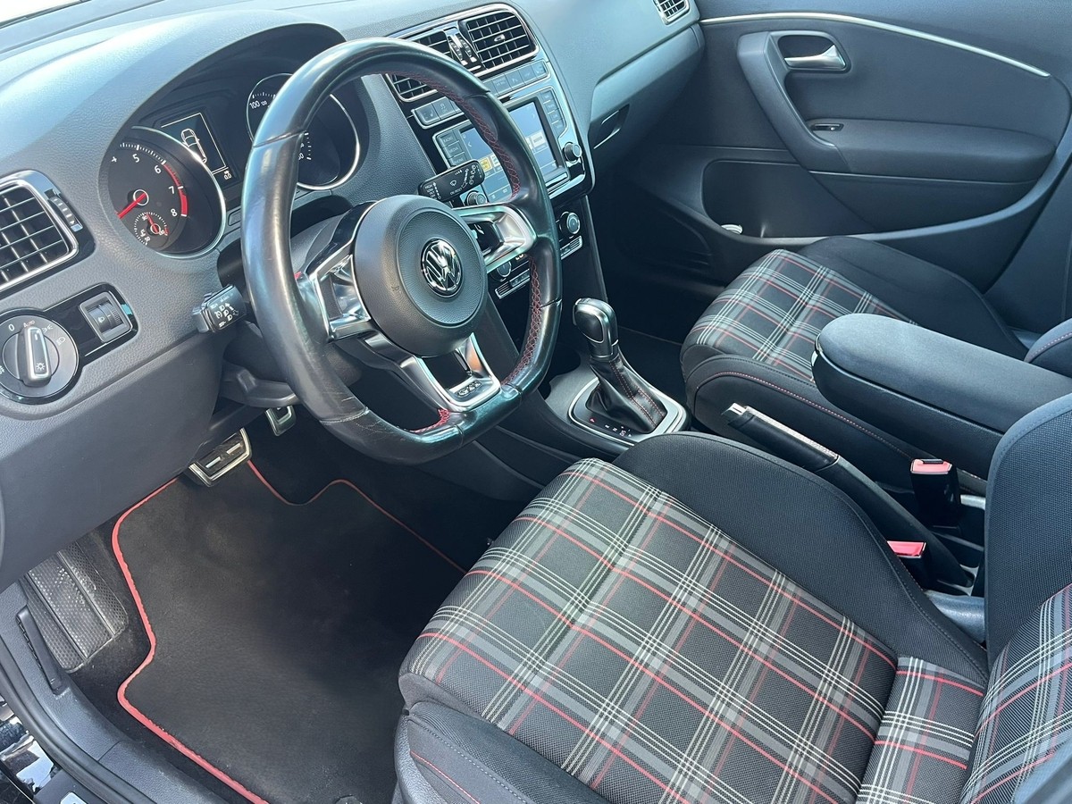 Volkswagen Polo GTI 1.8 TSI *Automatik*Navi*Sportfahrwerk