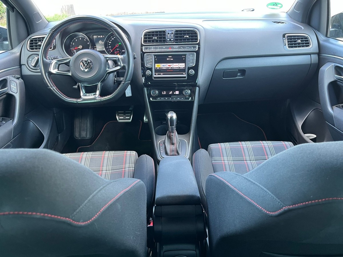 Volkswagen Polo GTI 1.8 TSI *Automatik*Navi*Sportfahrwerk