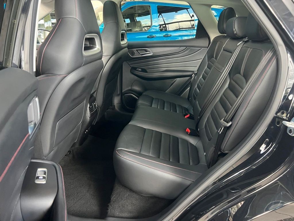 MG HS Luxury*ACC*360°*PANO*SHZ*NAV*CARPLAY*AMBI