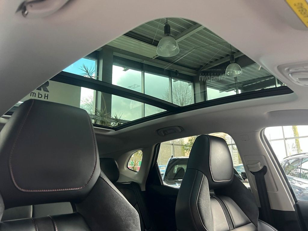 MG HS Luxury*ACC*360°*PANO*SHZ*NAV*CARPLAY*AMBI