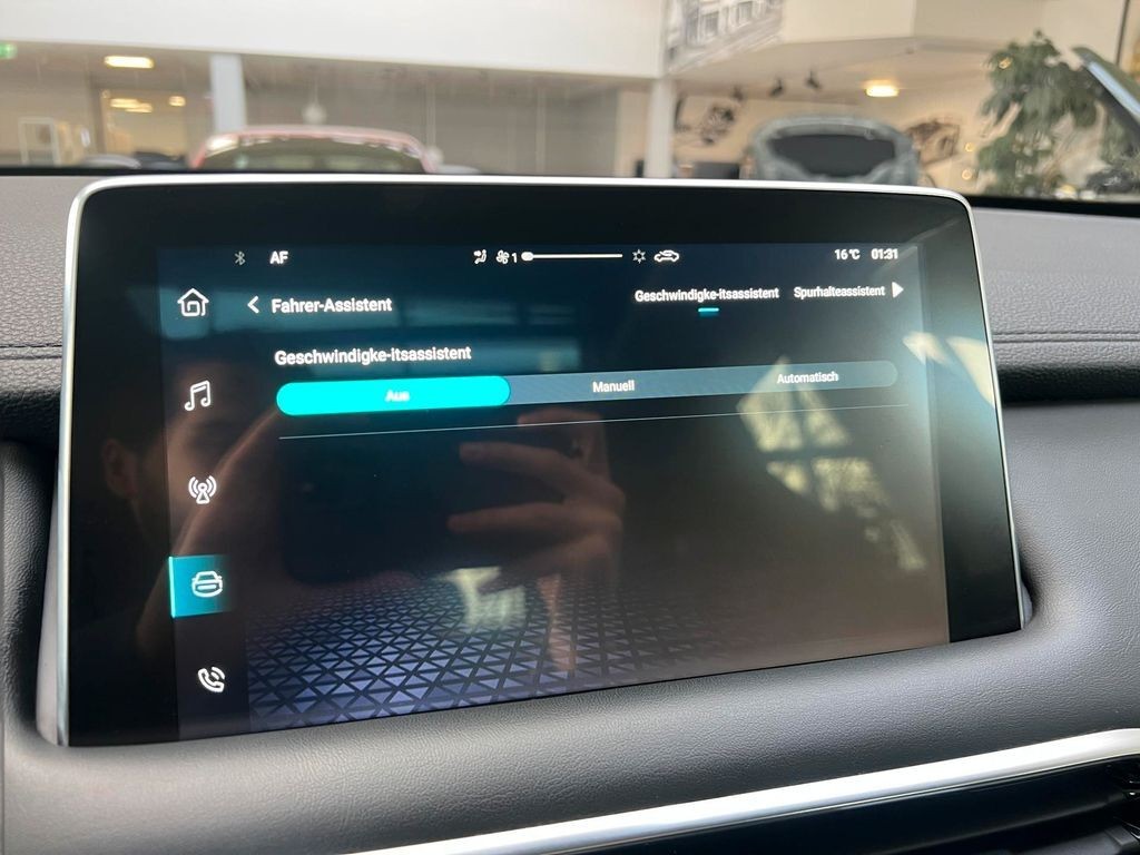 MG HS Luxury*ACC*360°*PANO*SHZ*NAV*CARPLAY*AMBI