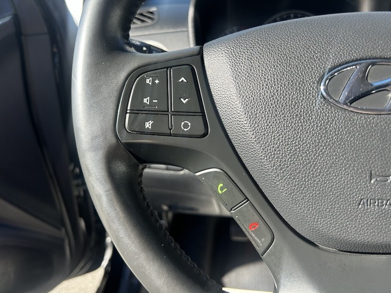 Hyundai i10 1.0  EDITION 25 KLIMA*RADIO*BTH*MFL*PDC*  5 TÜRIG