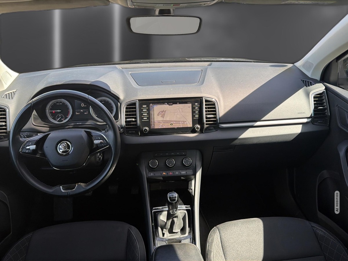 Skoda Karoq 2.0 TDI Ambition 4xSHZ* NAVI* AHZV* Klima