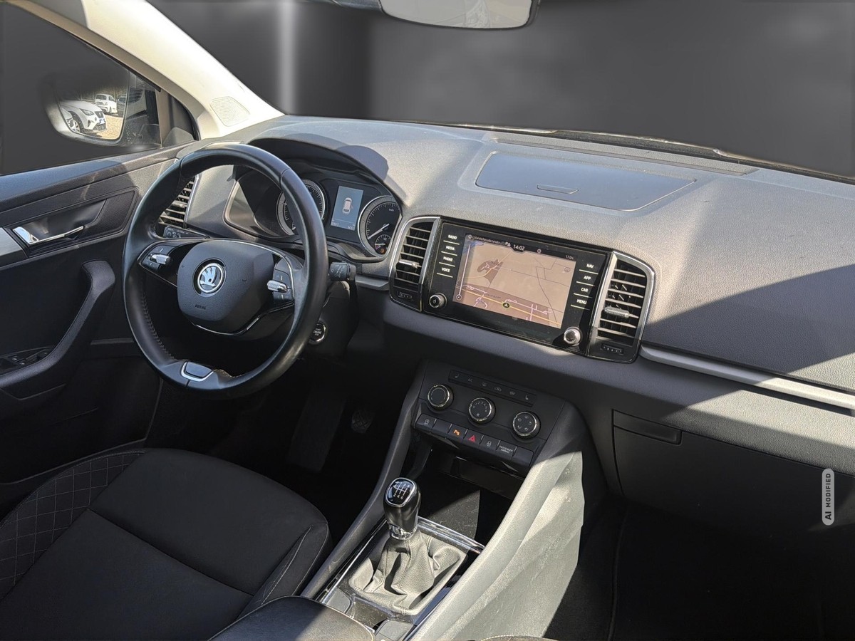 Skoda Karoq 2.0 TDI Ambition 4xSHZ* NAVI* AHZV* Klima