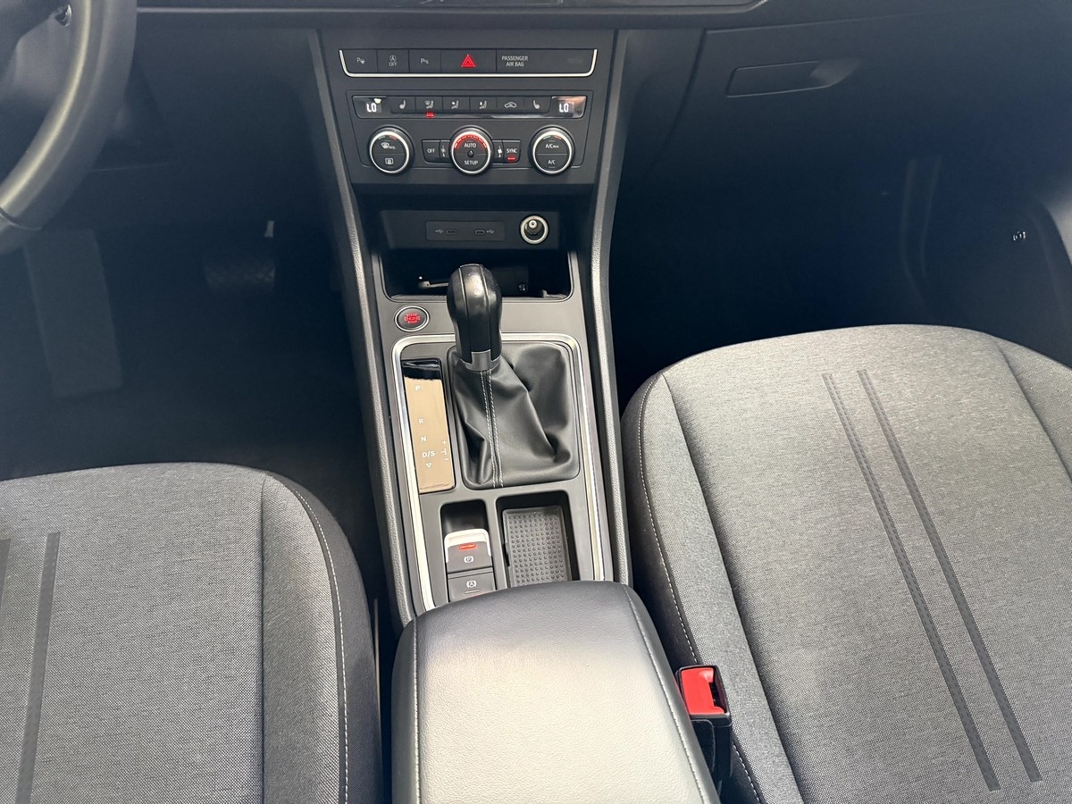 Seat Ateca 2.0 TDI DSG Style LED Navi Carplay Beats 