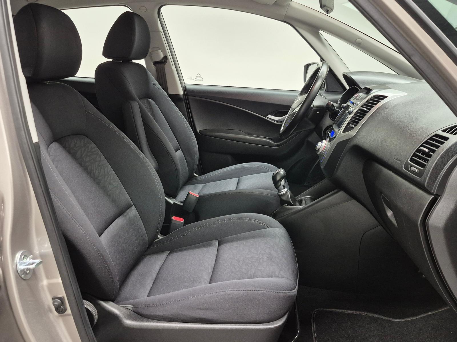 Hyundai ix20 Navi/Klimaaut./SHZ/LHZ/Kam/Tempom./16-LM