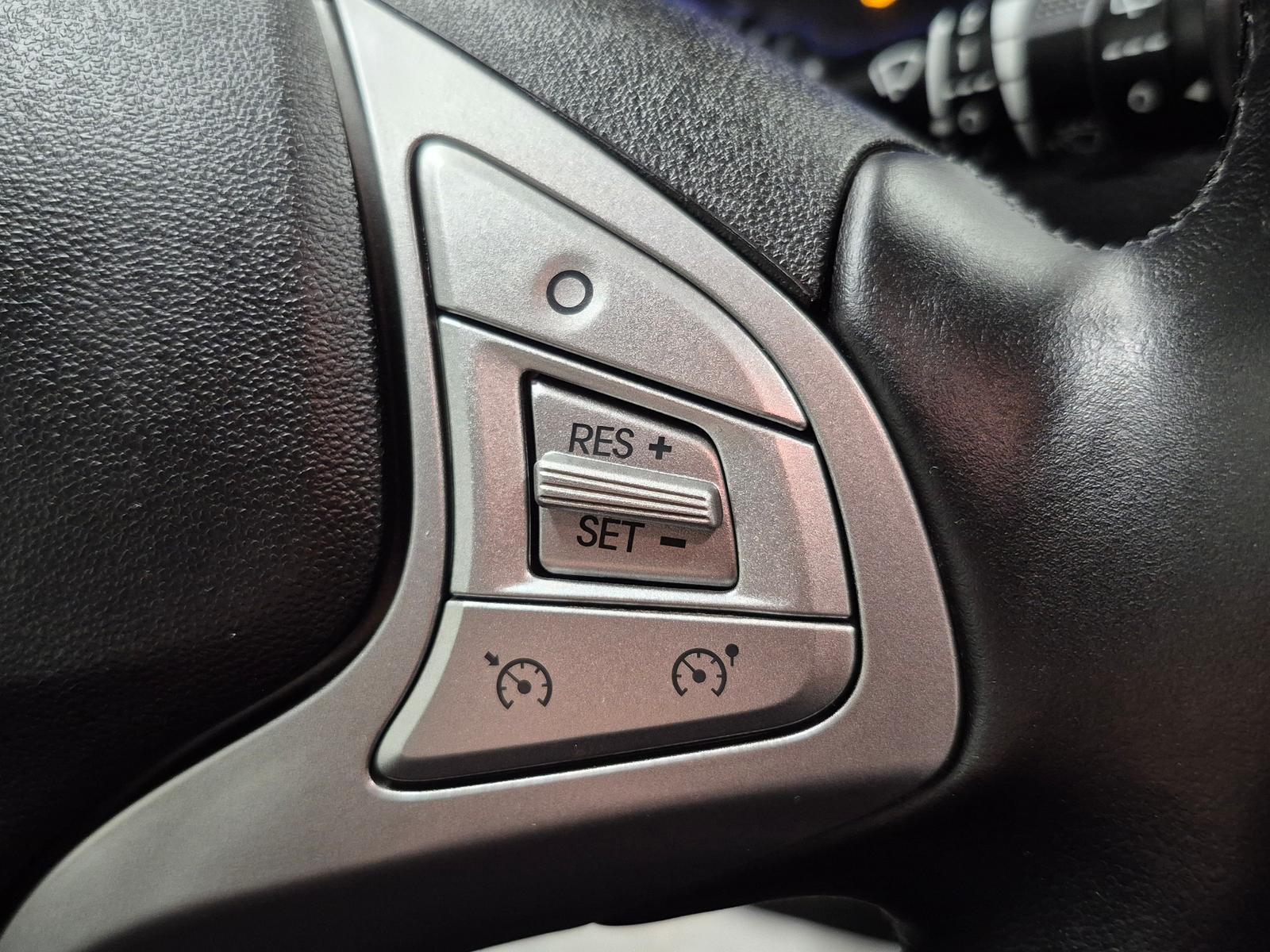 Hyundai ix20 Navi/Klimaaut./SHZ/LHZ/Kam/Tempom./16-LM