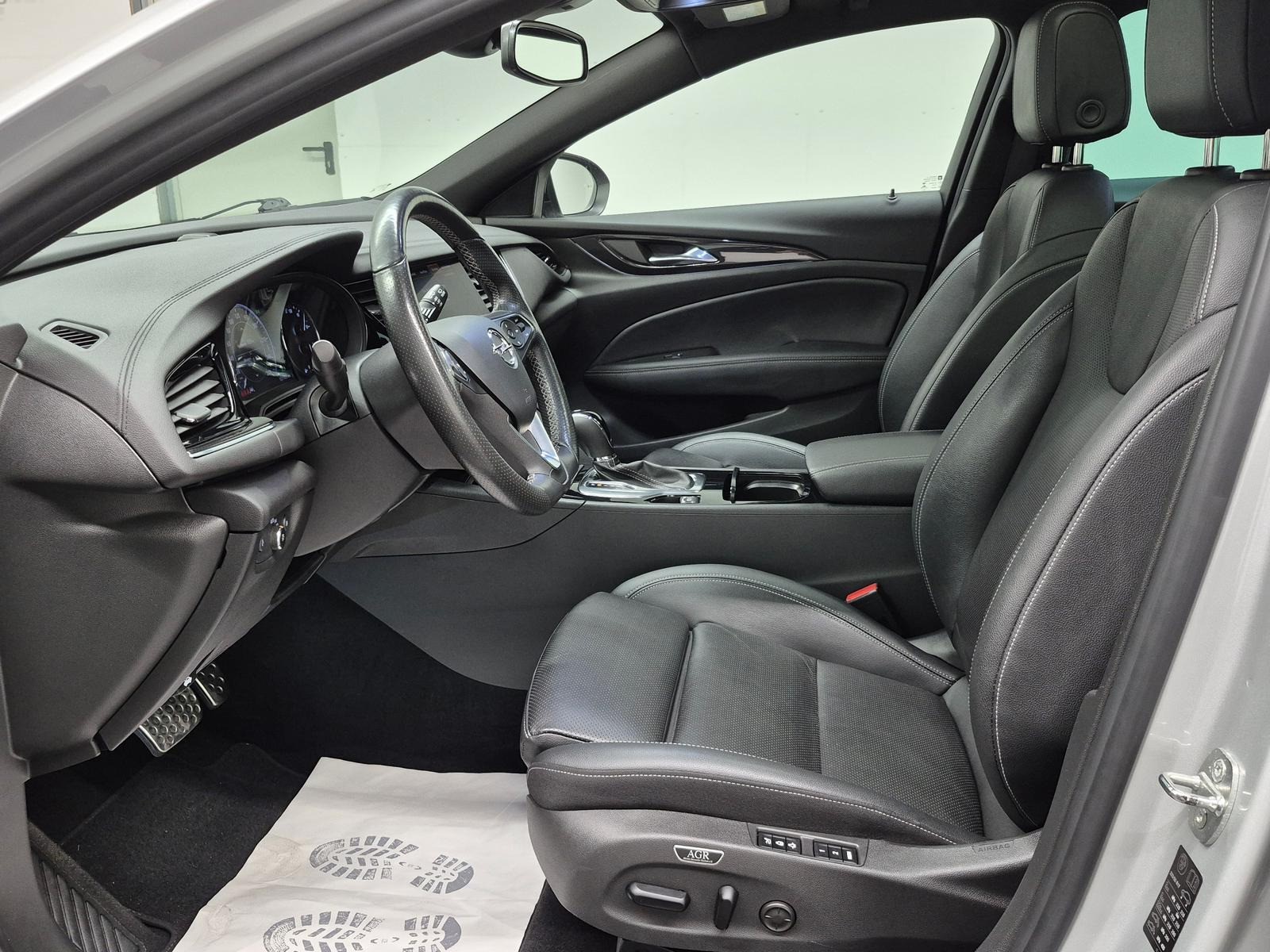 Opel Insignia ST Elegance Pixel-LED/Navi/Pano/SHZ/AGR