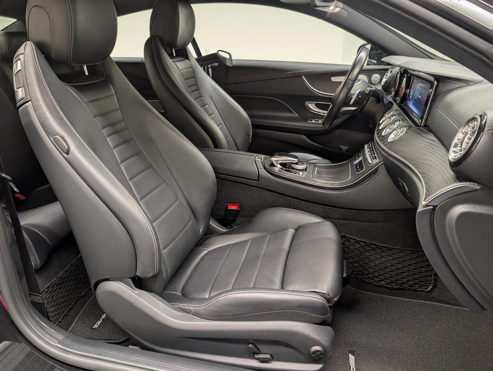 Mercedes-Benz E 400 Coupe 4M AMG-Line Multibeam/Nav/Pano/19-LM