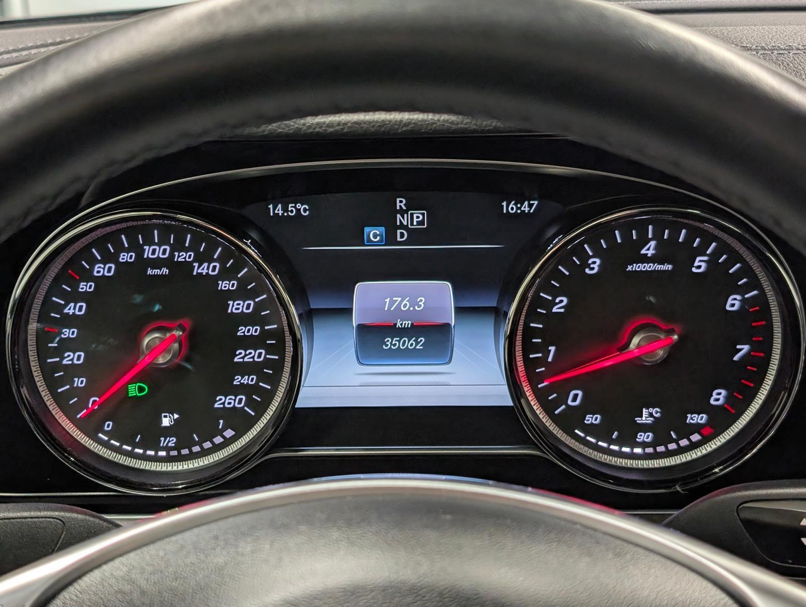 Mercedes-Benz E 400 Coupe 4M AMG-Line Multibeam/Nav/Pano/19-LM