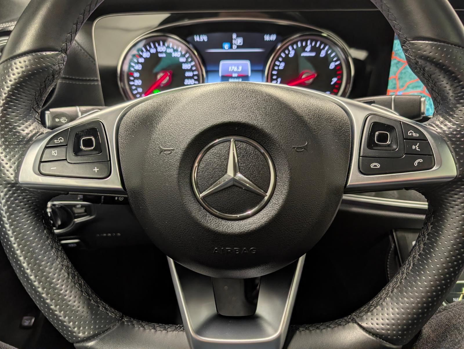 Mercedes-Benz E 400 Coupe 4M AMG-Line Multibeam/Nav/Pano/19-LM