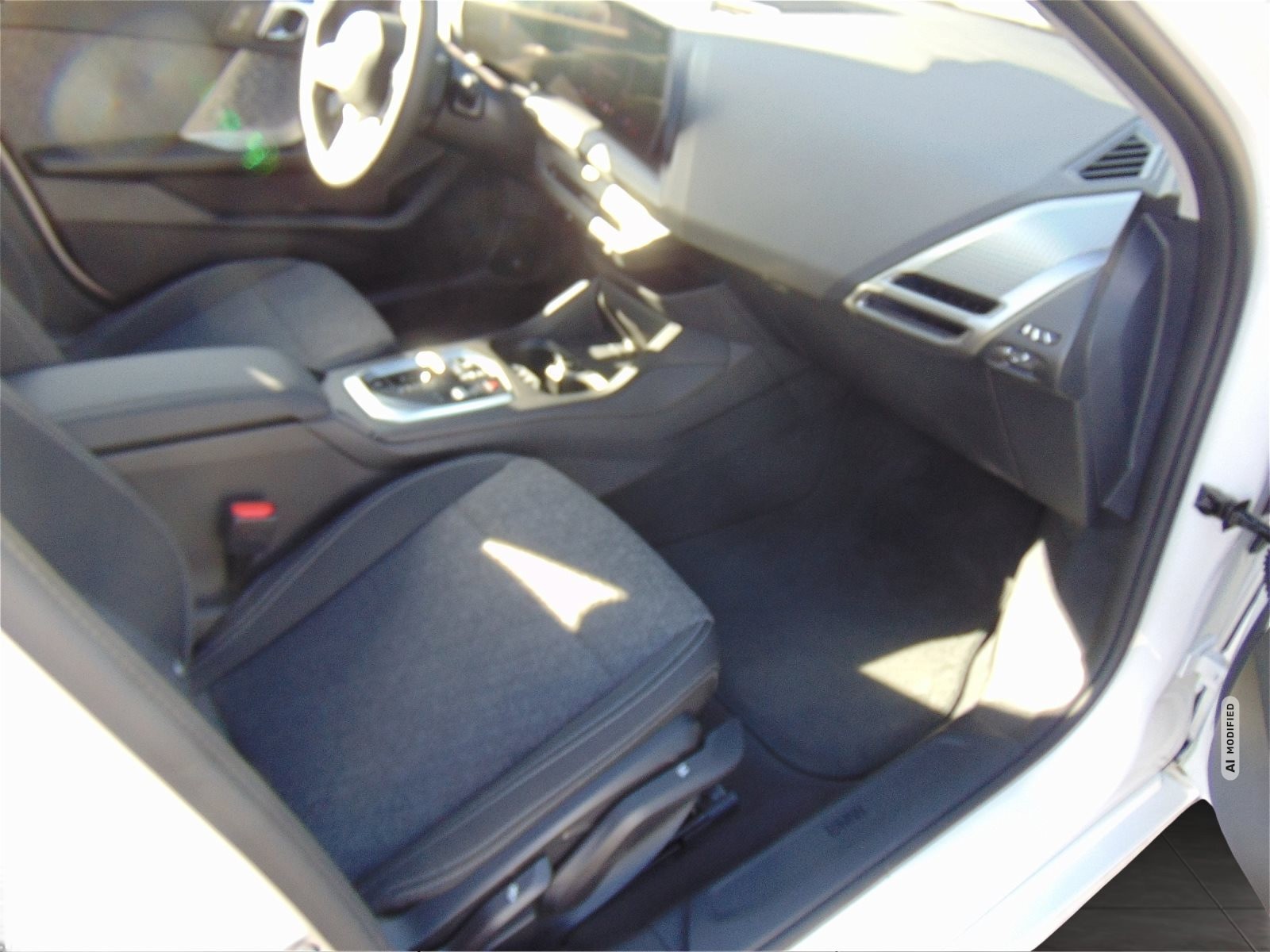 BMW 120 DKG NAVI LED ALARM PARKASSIST KLIMAAUTO KOMFORTZG DAB SHZG