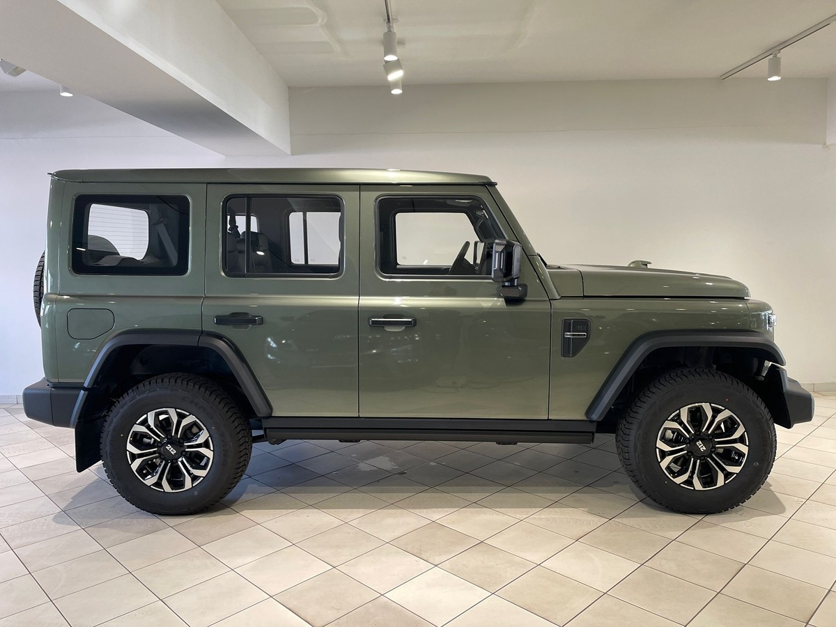 BAW 212 2.0 Diesel 4x4 AT