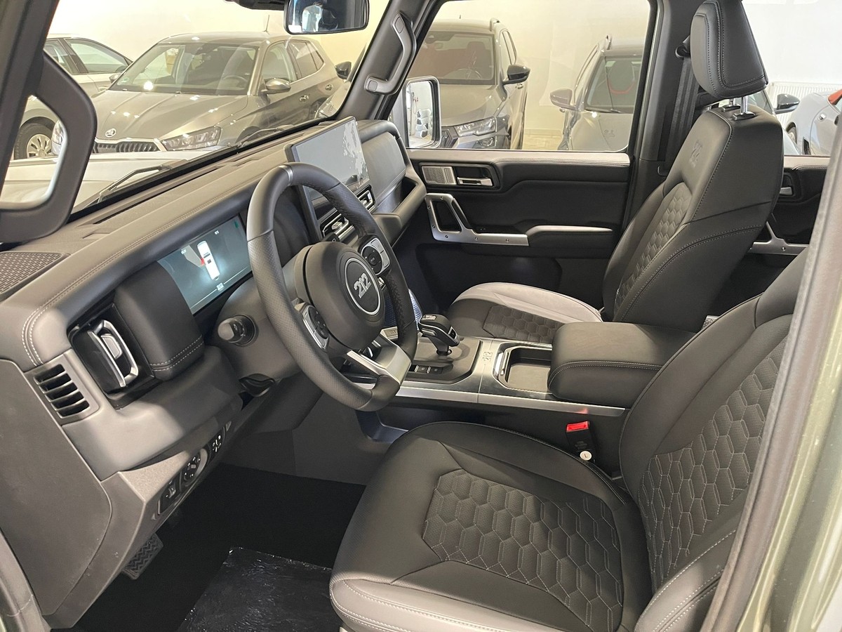 BAW 212 2.0 Diesel 4x4 AT