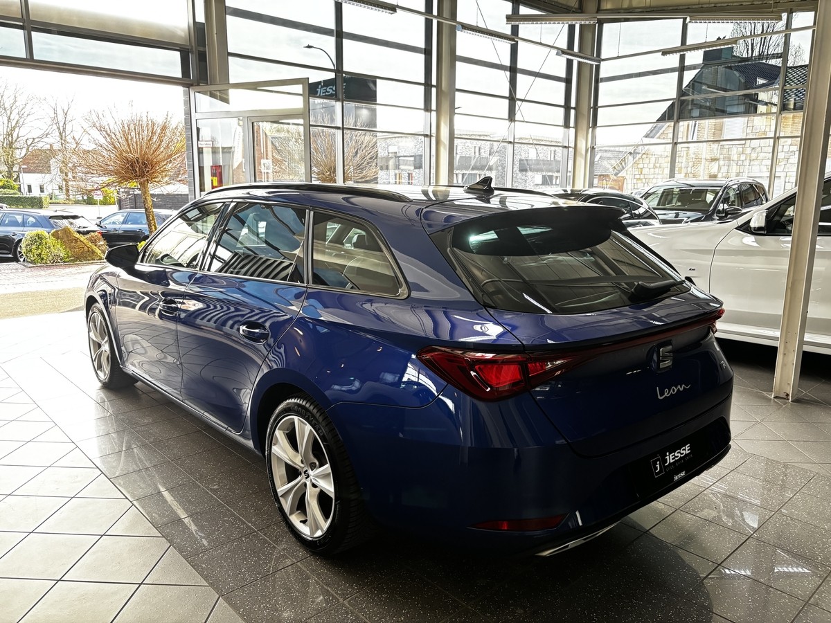 Seat Leon Sportstourer 1.5 eTSI FR LED Virtual ACC AHK