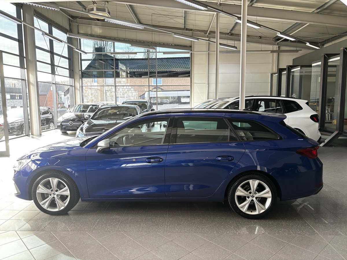 Seat Leon Sportstourer 1.5 eTSI FR LED Virtual ACC AHK
