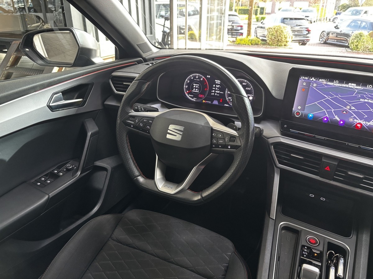 Seat Leon Sportstourer 1.5 eTSI FR LED Virtual ACC AHK