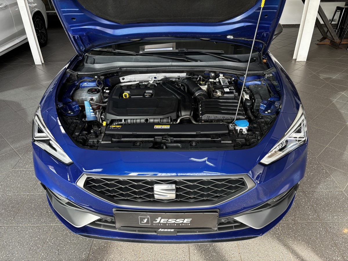 Seat Leon Sportstourer 1.5 eTSI FR LED Virtual ACC AHK